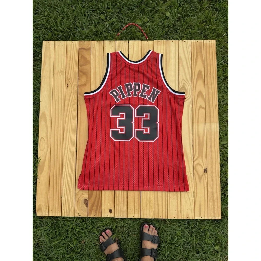 Mens Mitchell & Ness NBA Reload Swingman Jersey Bulls 1995 Scottie‎ Pippen Large